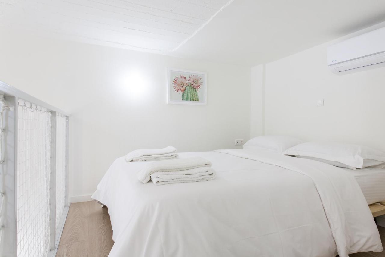 Relax In This Funky Loft Next To Metro! Athènes Extérieur photo